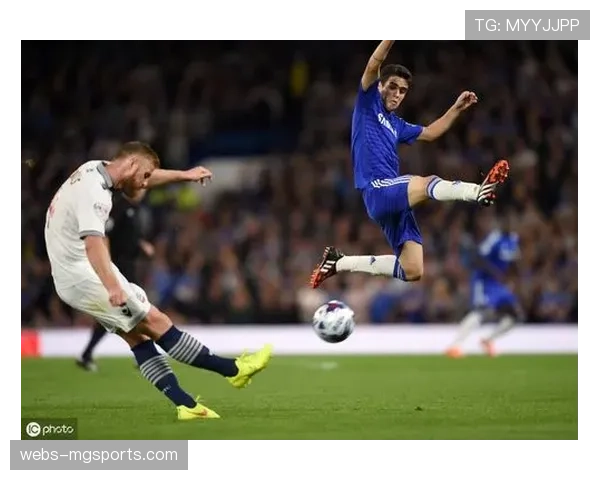 巴黎圣日耳曼技术流控球引领潮流 高速转换打法成型