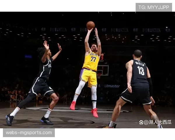 国王近九次交锋七胜篮网 心理优势显著巩固季后赛席位 国王近九次交锋七胜篮网 心理优势显著巩固季后赛席位